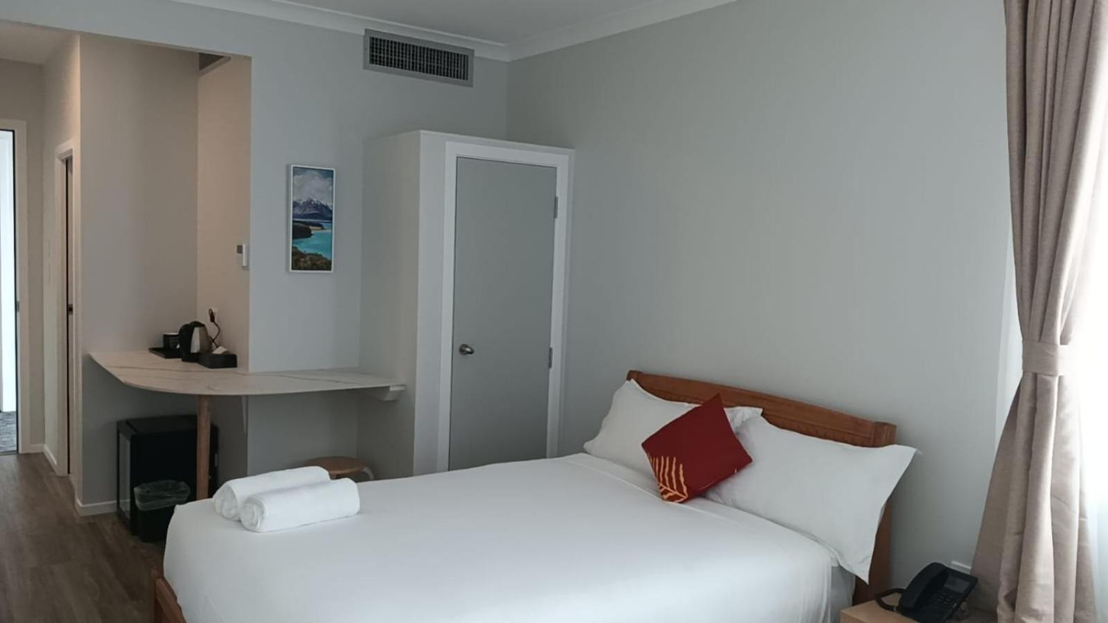 Awa Hotel Роторуа Экстерьер фото